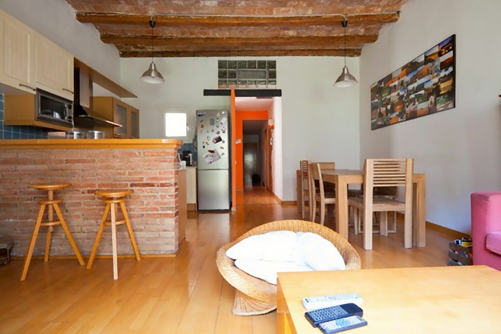 La Casa De Laura Nisia B&B Барселона Экстерьер фото